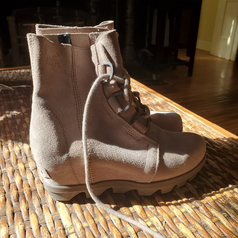 Sorel Wedge Boots